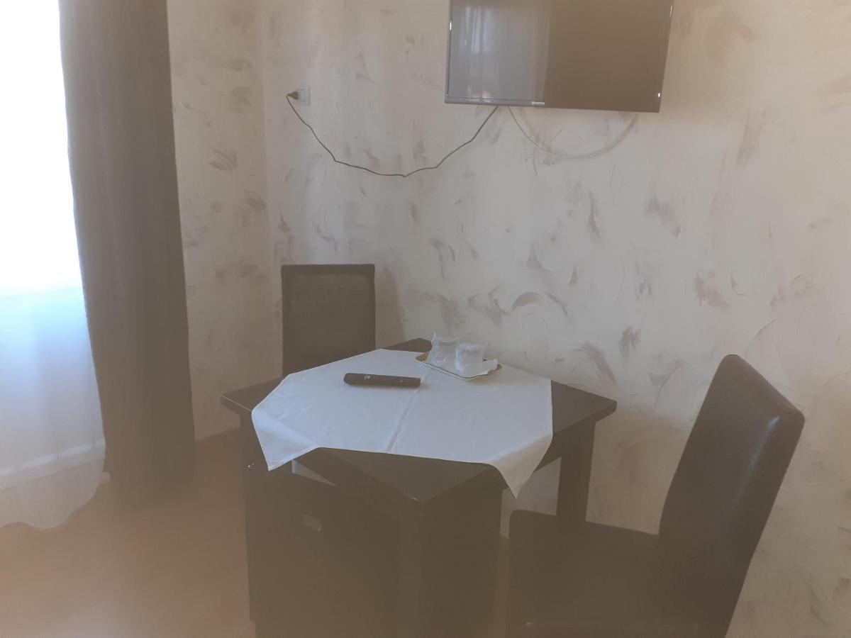 Pensiunea Mara Baiculesti Екстериор снимка