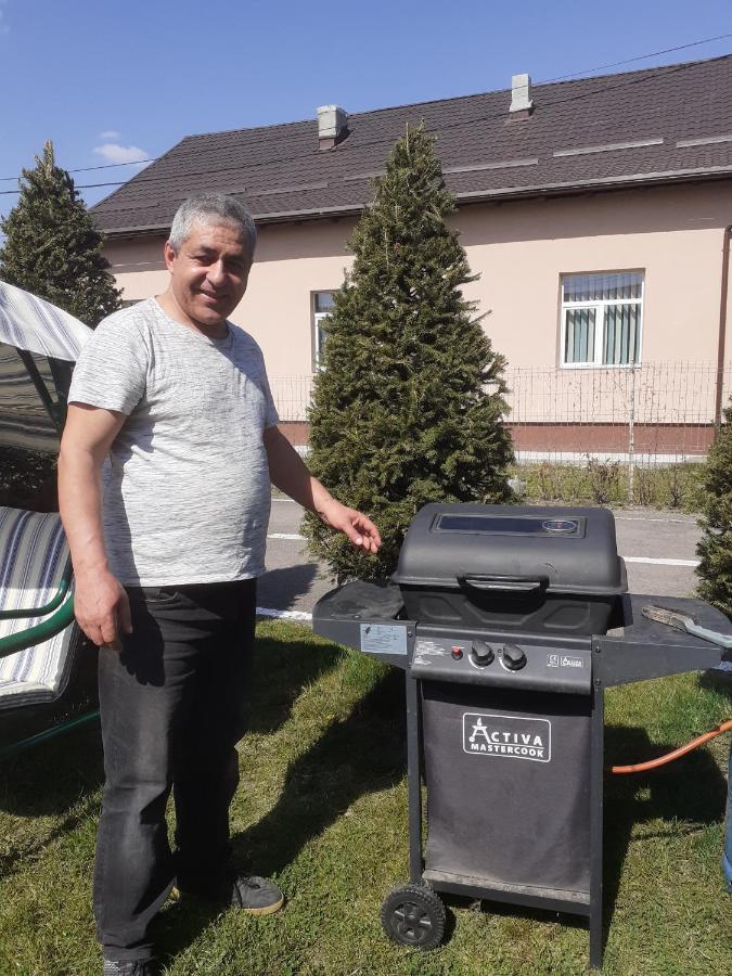 Pensiunea Mara Baiculesti Екстериор снимка